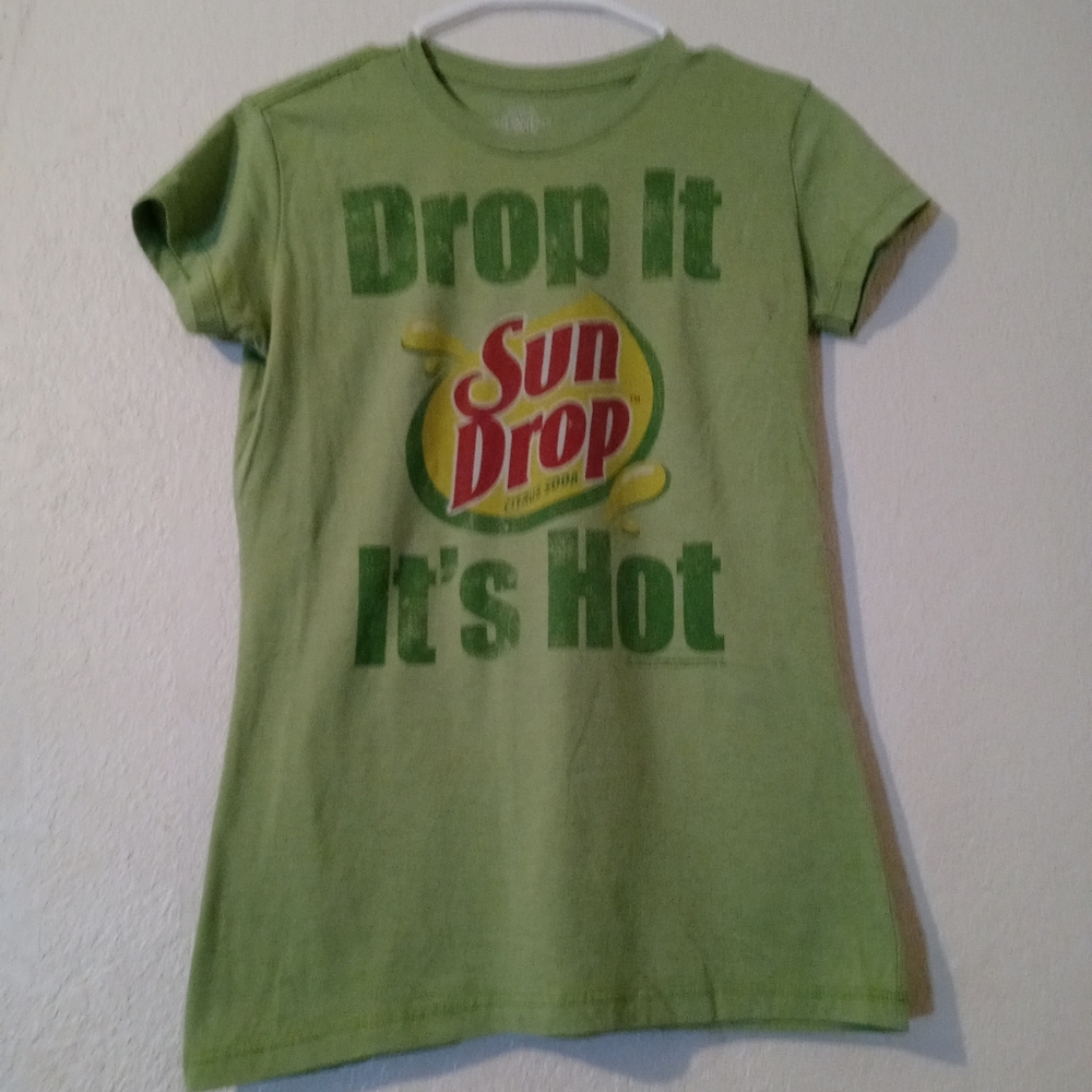 Sun Drop T-Shirt “Drop It It’s Hot”  Womens  Juniors XL Pure Fire 🔥🔥🔥